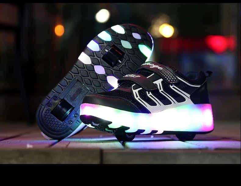 Patins à roulettes noir pour enfants