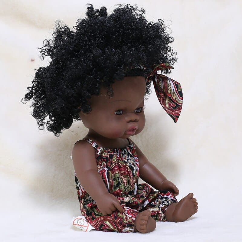 Poupée afro à beaux cheveux