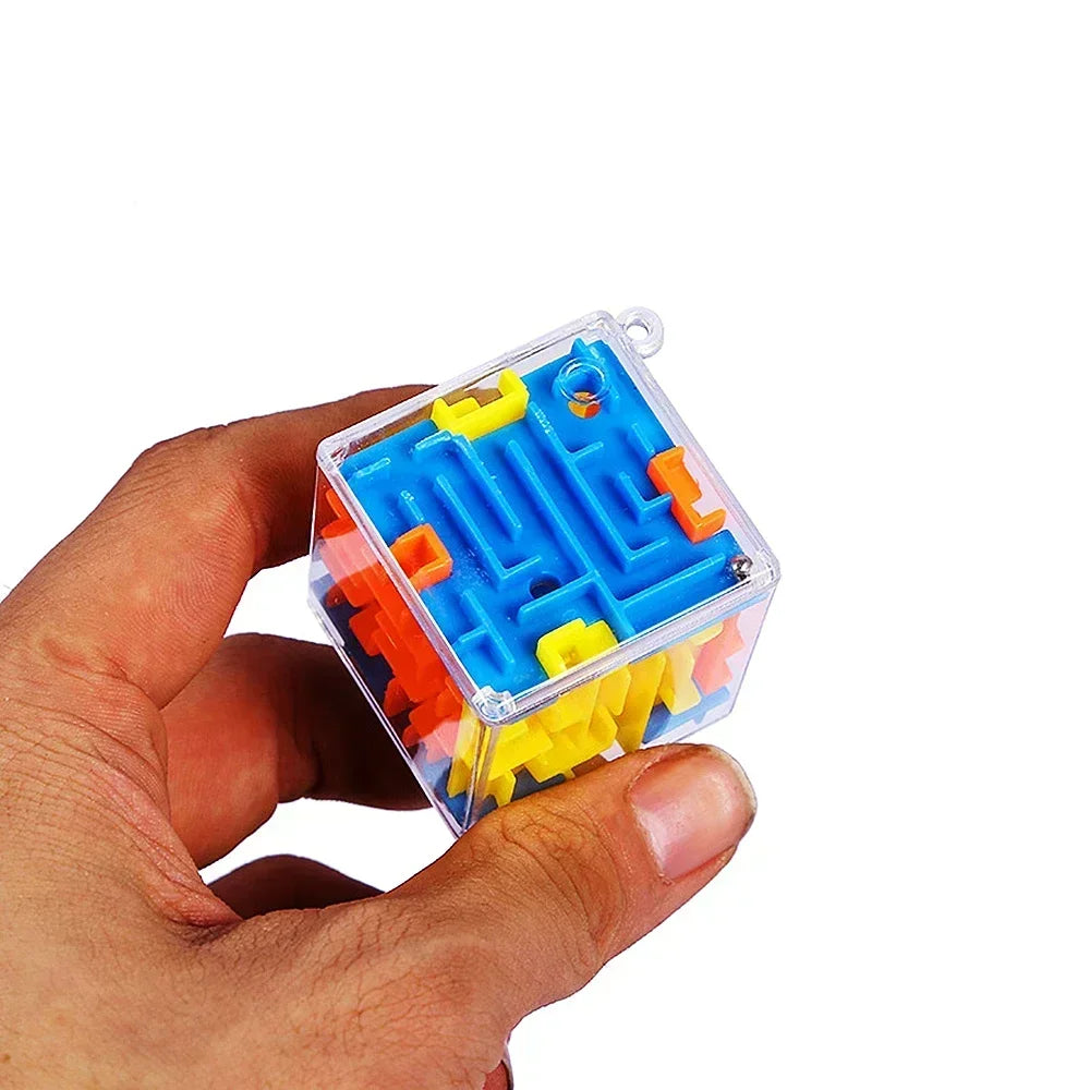 Labyrinthe en cube