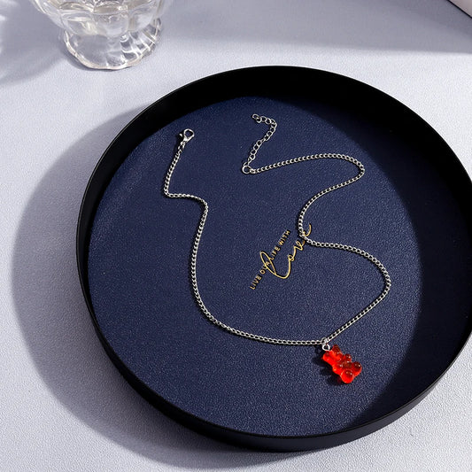 Collier en chaîne avec pendentif ours coloré