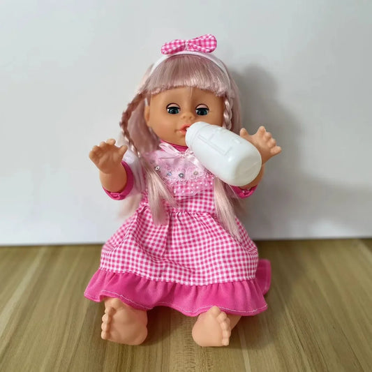 Poupée qui boit et fait pipi