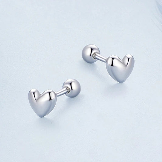 Clou d’oreille à vis en forme de coeur