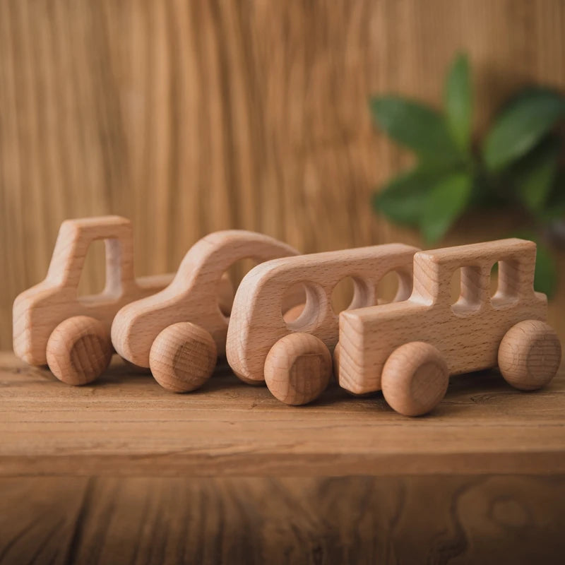 Jouets véhicules en bois