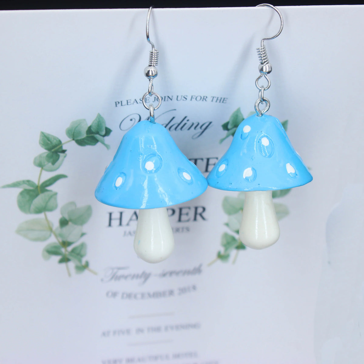 Boucle d’oreilles pendante en forme de champignon