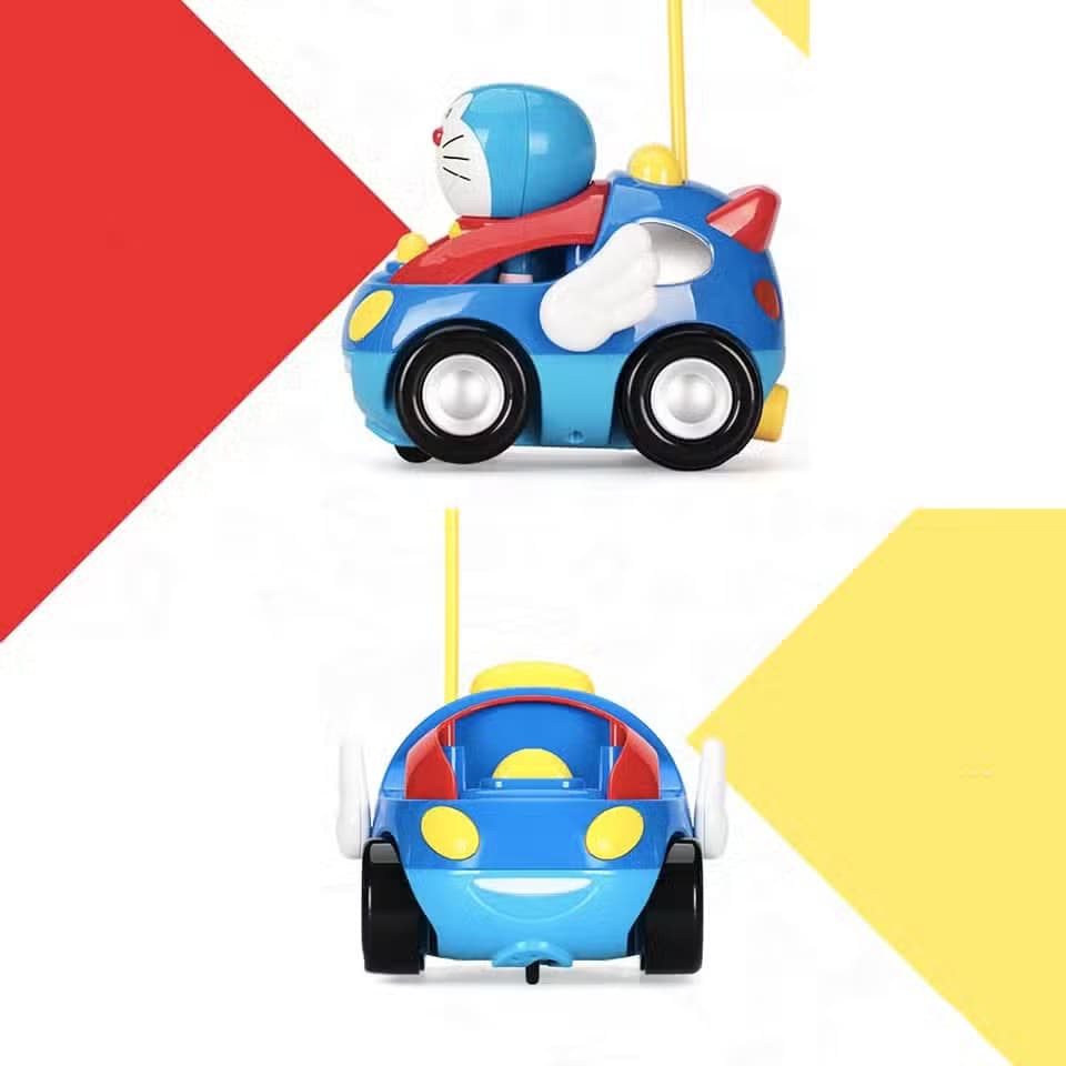 Voiture de course télécommandée Doraemon